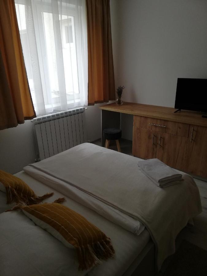 Apartament Raluca Topliţa 外观 照片